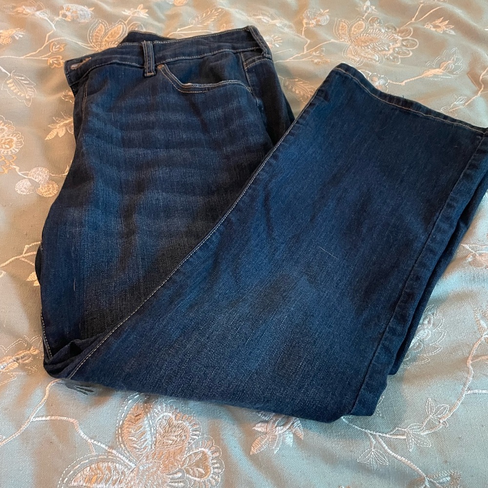 ST. JOHNS BAY Dark Blue Boot-Cut Jeans 16W, NWOT